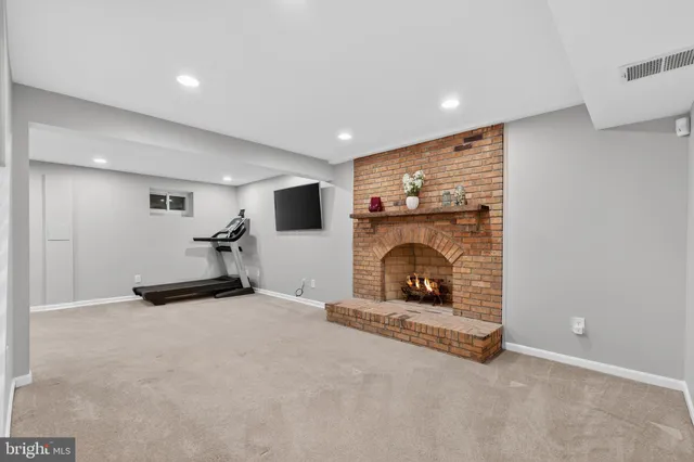 $1,299,990 | 11922 Holly Spring Drive, Great Falls, VA 22066