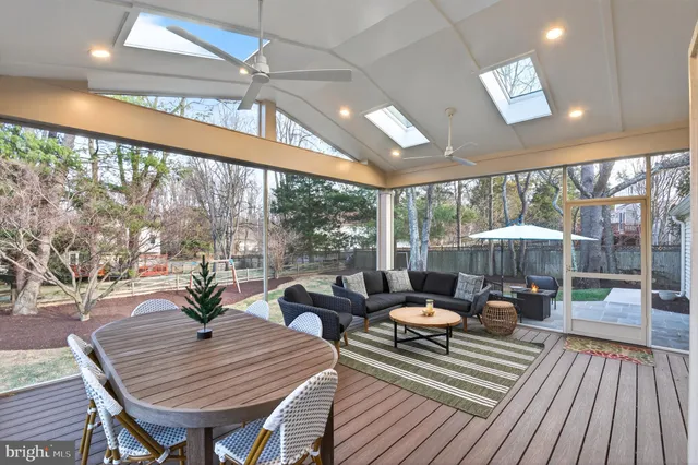 $1,299,990 | 11922 Holly Spring Drive, Great Falls, VA 22066