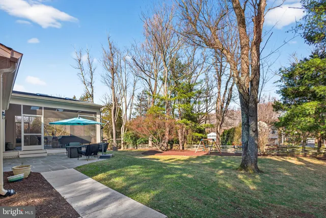 $1,299,990 | 11922 Holly Spring Drive, Great Falls, VA 22066