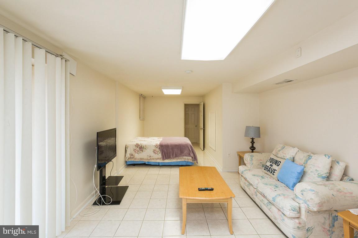 3145 Fairland Road Silver Spring, MD 20904 - Photo 35 of 43