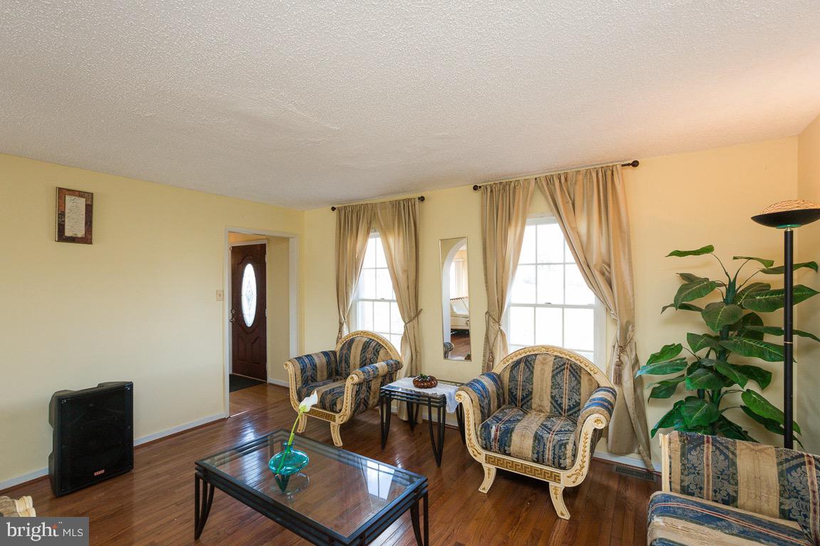 3145 Fairland Road Silver Spring, MD 20904 - Photo 8 of 43