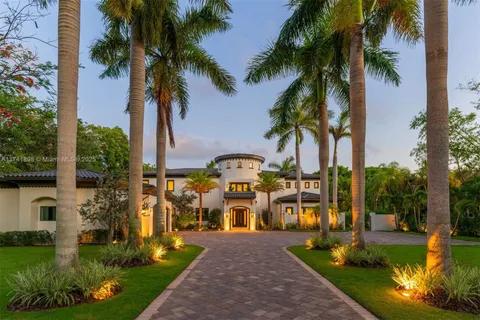$9,999,000 | 6080 Southwest 104th Street, Pinecrest, FL 33156