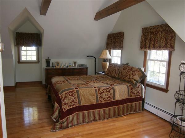 15 Ledge Road Haverhill, MA 01830 - Photo 17 of 22 Gallery Image 17