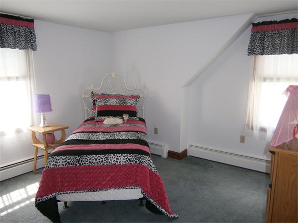 15 Ledge Road Haverhill, MA 01830 - Photo 21 of 22 Gallery Image 21