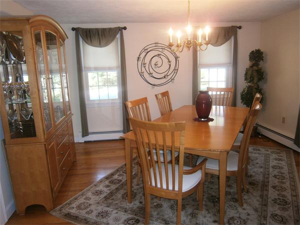 15 Ledge Road Haverhill, MA 01830 - Photo 8 of 22 Gallery Image 8