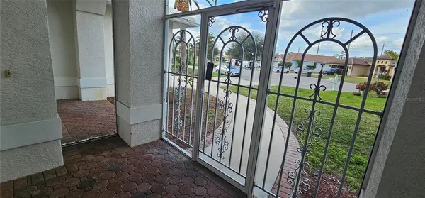 $2,499 | 1152 Deardon Drive, Venice, FL 34292