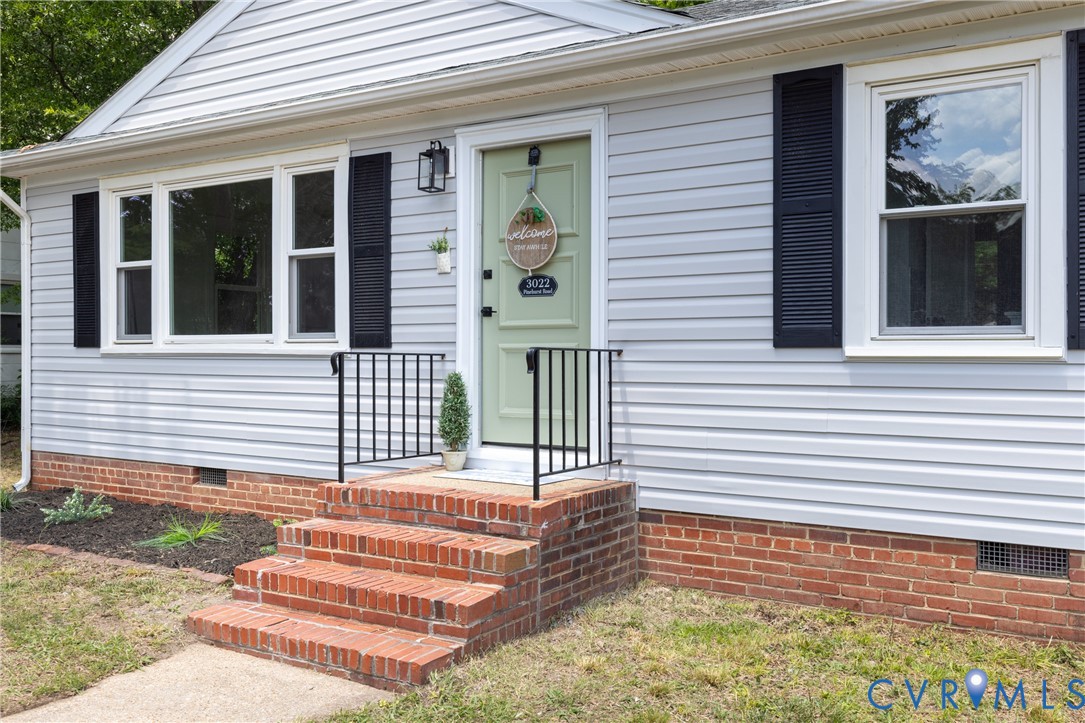 3022 Pinehurst Road Richmond, VA 23228 - Photo 4 of 38