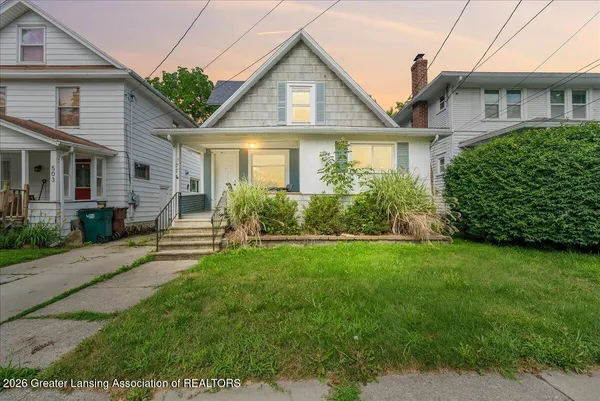 $130,000 | 507 North Clemens Avenue, Lansing, MI 48912