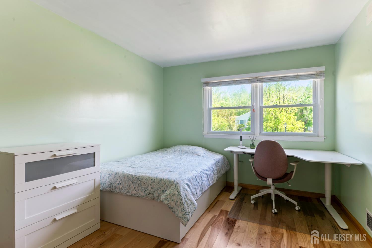 6 Grace Road East Brunswick, NJ 08816 - Photo 25 of 38