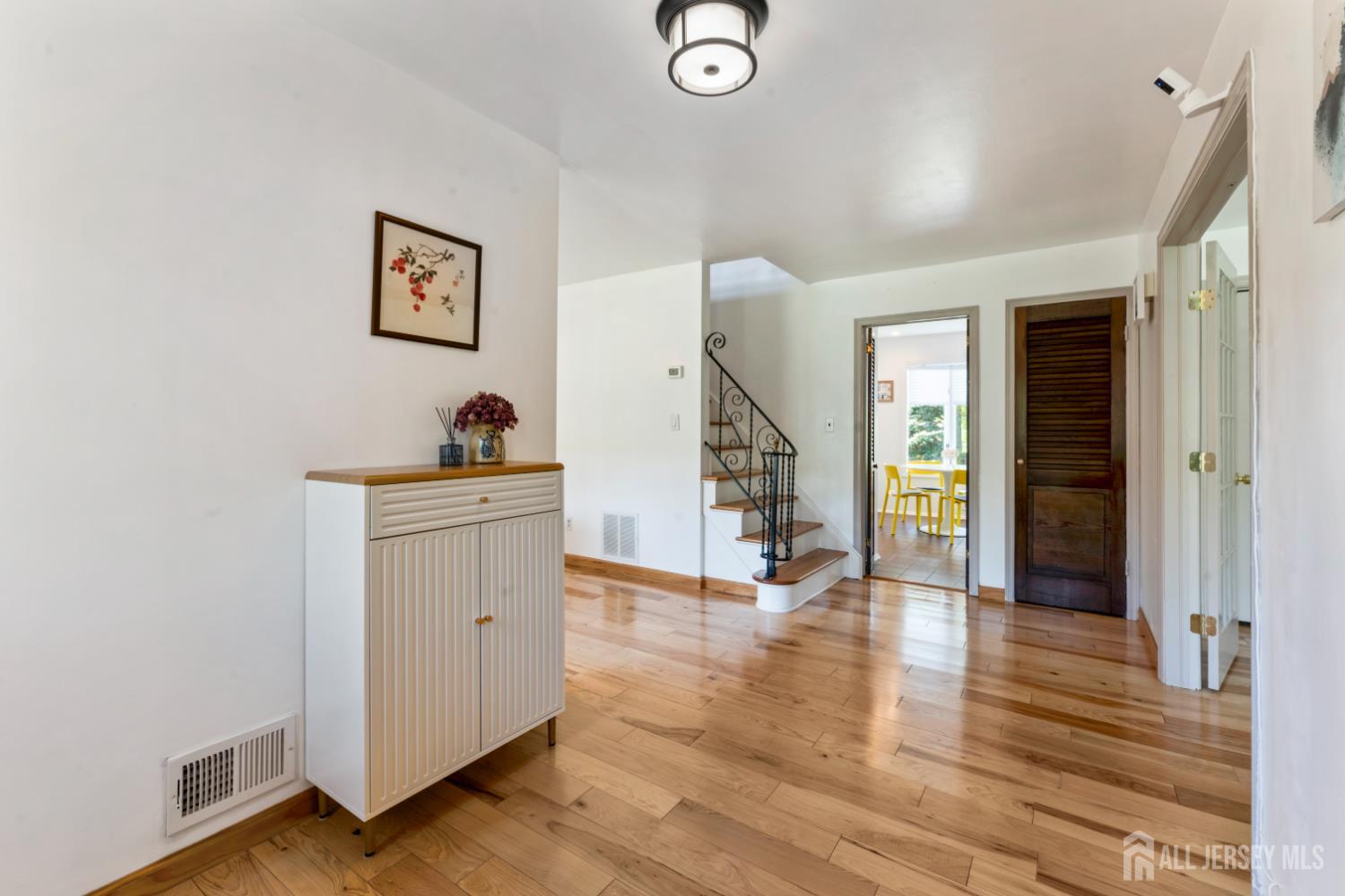 6 Grace Road East Brunswick, NJ 08816 - Photo 3 of 38