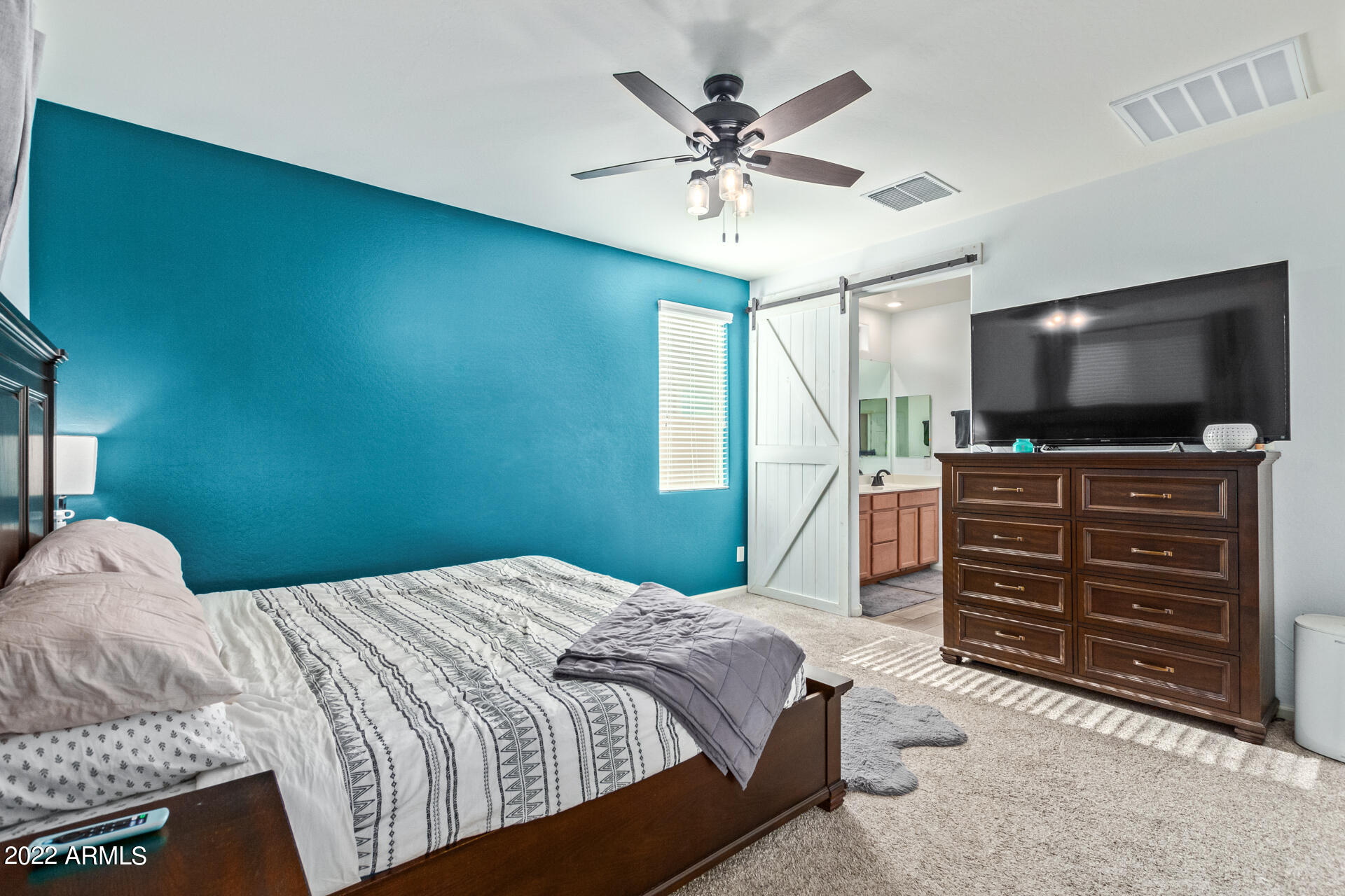1709 Grenadine Road Phoenix, AZ 85040 - Photo 8 of 27 13-Grenadine