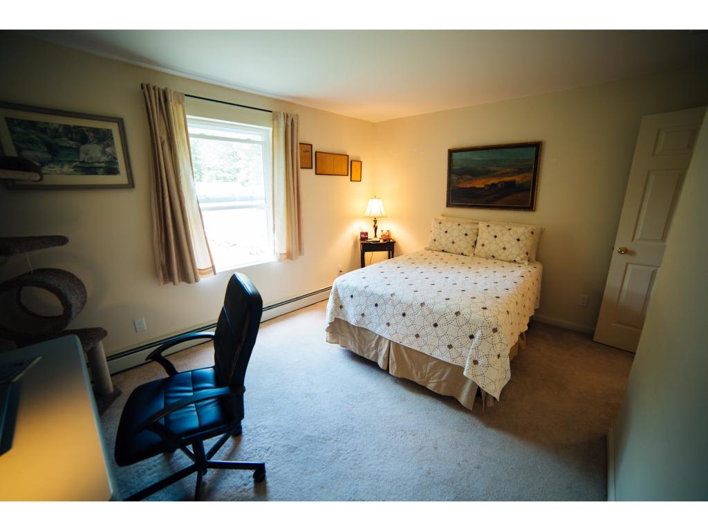94 Prescott Road Raymond, NH 03077 - Photo 10 of 15