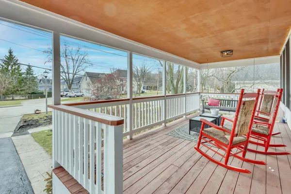 $549,500 | 228 West Grove Street, Lombard, IL 60148