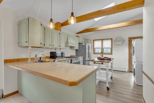 $549,500 | 228 West Grove Street, Lombard, IL 60148