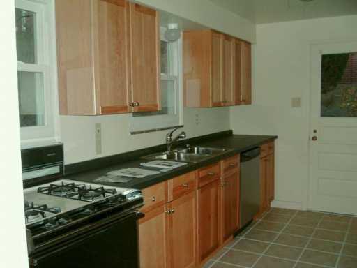 1103 Girard Road Whitehall, PA 15227 - Photo 3 of 6 Gallery Image 3