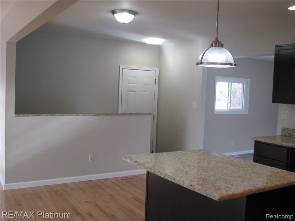 237 South Baldwin Road Oxford, MI 48371 - Photo 11 of 46 IMG_4407.JPG
