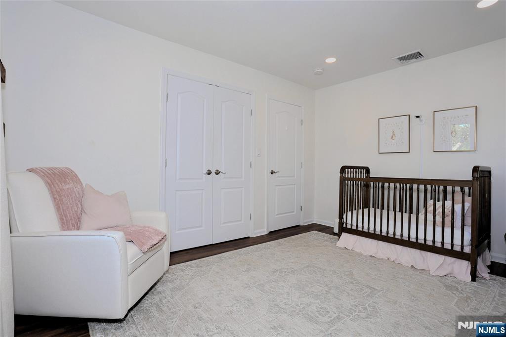 616 Bogert Road River Edge, NJ 07661 - Photo 18 of 41
