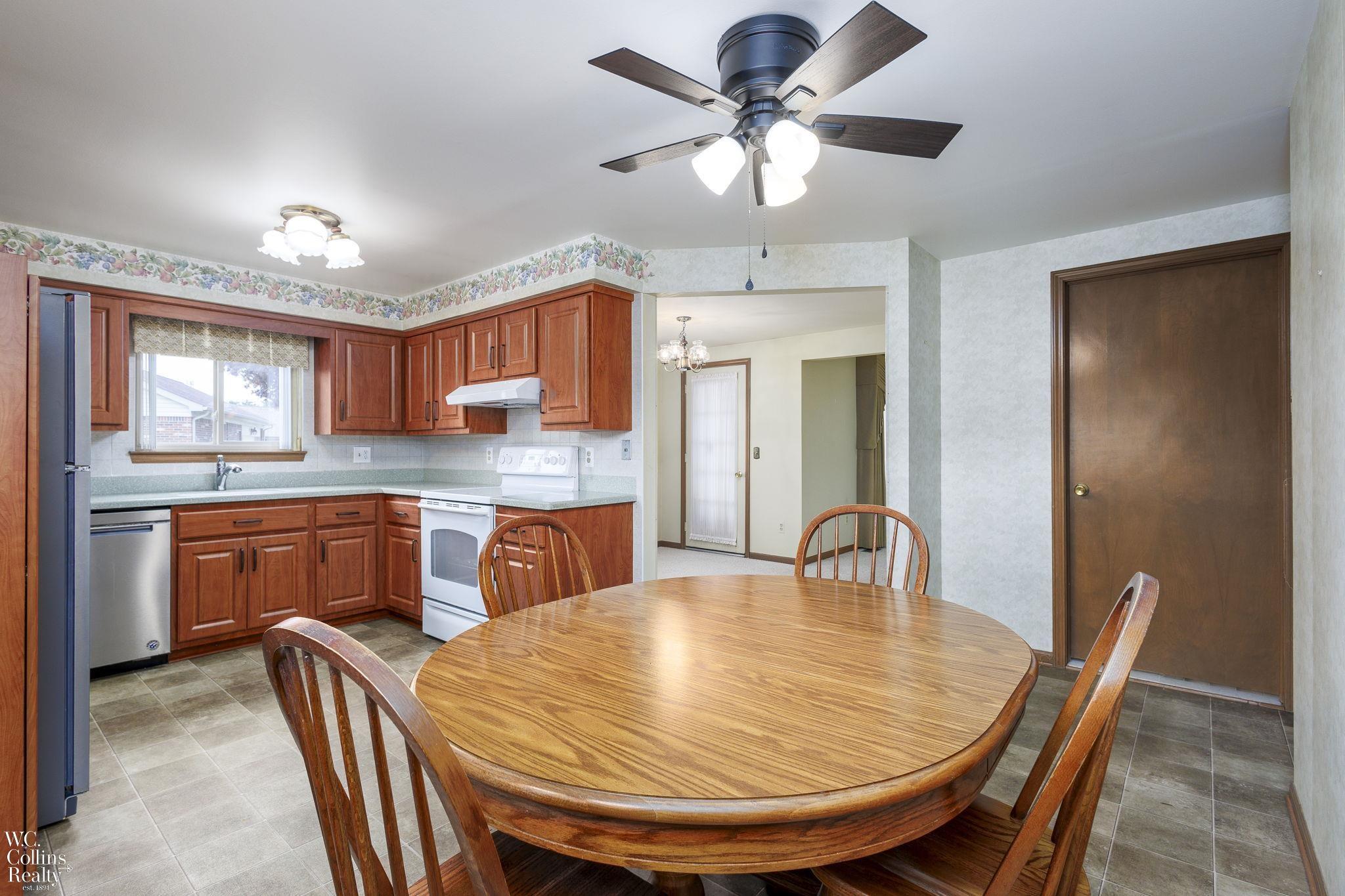 34095 Mulvey Road Fraser, MI 48026 - Photo 11 of 35