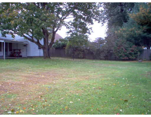 67 Powder Mill Road Southwick, MA 01077 - Photo 4 of 5 Gallery Image 4