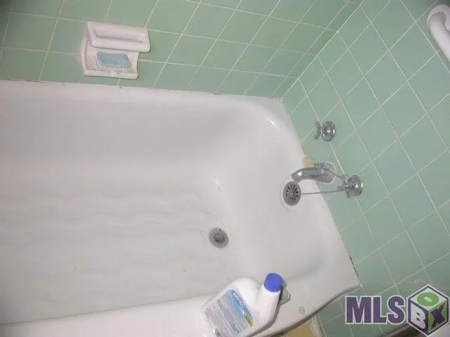 $1,350 | 2111 Edinburgh Avenue, Unit B, Baton Rouge, LA 70808