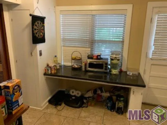 $1,500 | 2111 Edinburgh Avenue, Unit B, Baton Rouge, LA 70808