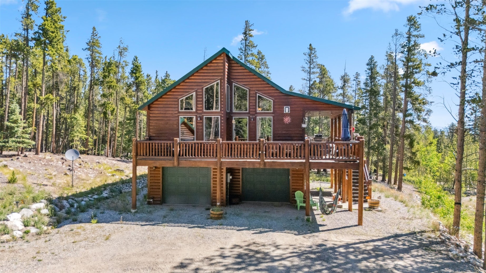 889 Venture Road Fairplay, CO 80440 - Photo 34 of 38 a view of a chair and table on the wooden floor