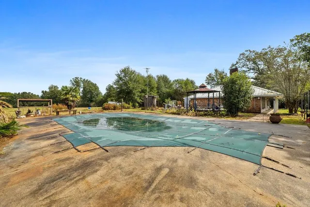 $495,000 | 72422 Highway 1061, Kentwood, LA 70444