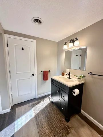 $219,000 | 119 Short Street, Sweetser, IN 46952