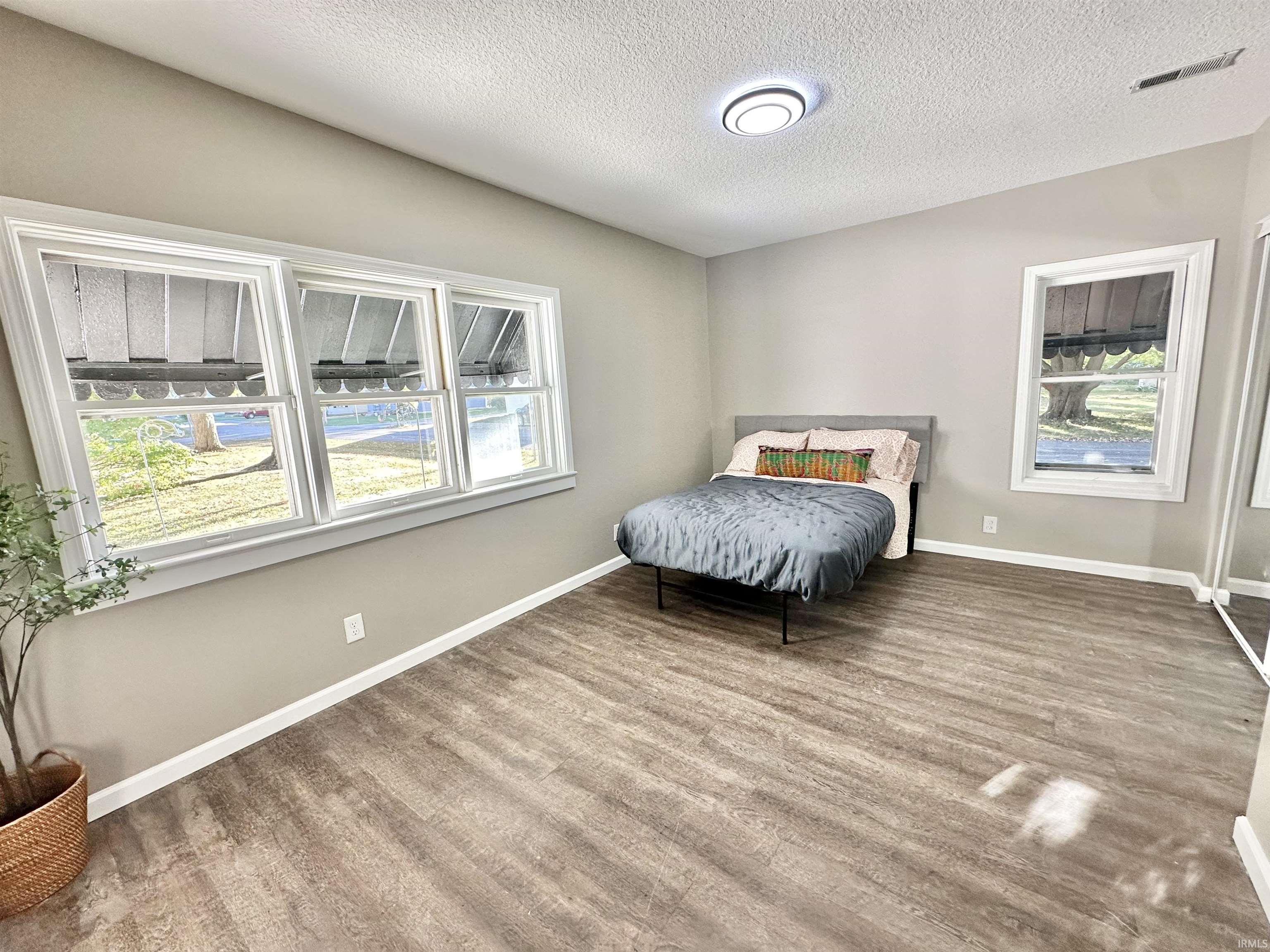 119 Short Street Sweetser, IN 46952 - Photo 20 of 33