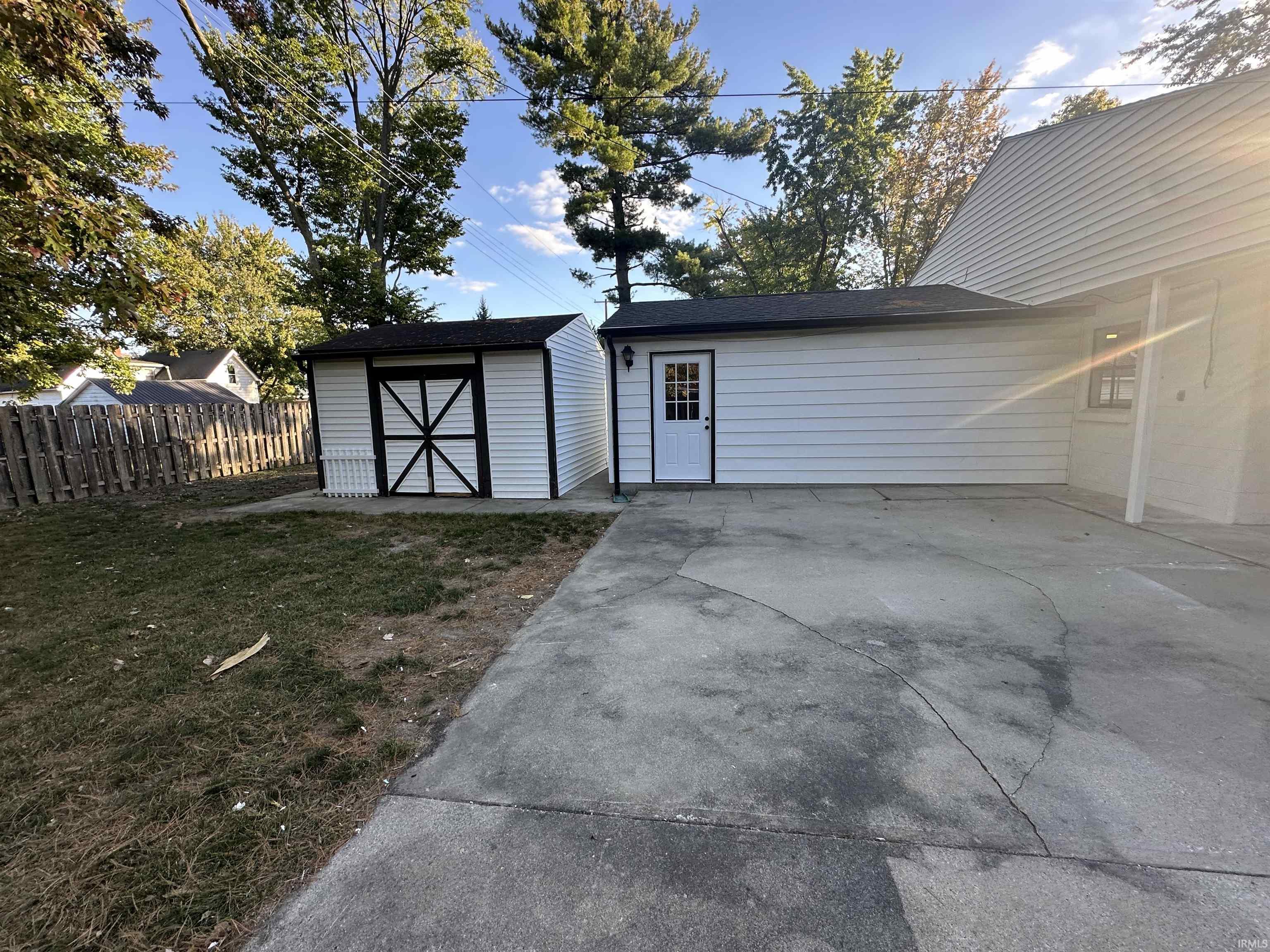 119 Short Street Sweetser, IN 46952 - Photo 7 of 33