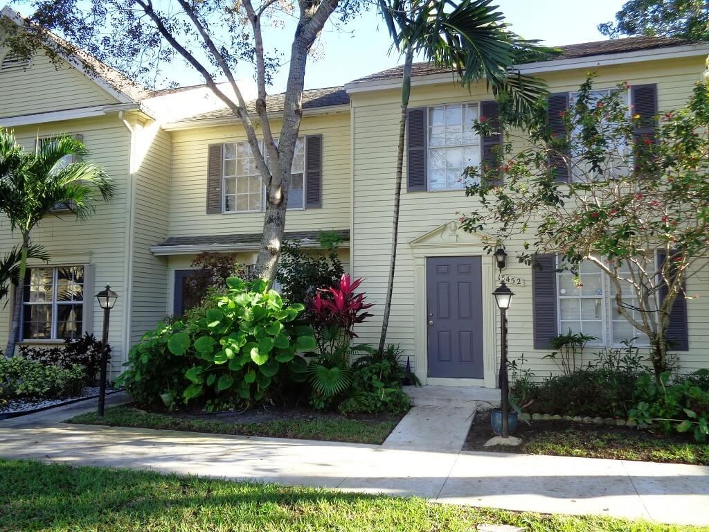 13480 Old Englishtown Road Wellington, FL 33414 - Photo 3 of 14 Georgian Courts Townhomes Phase I