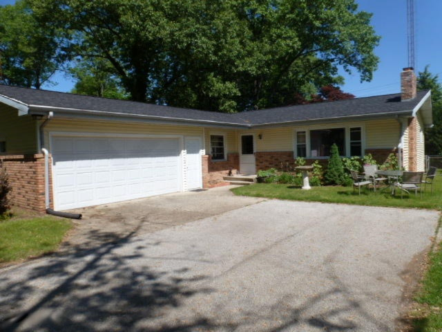 455 Montezuma Road Benton Harbor, MI 49022 - Photo 19 of 19 19a