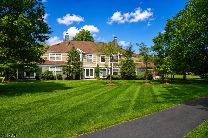 298 Greenfield Road Bridgewater, NJ 08807 - Photo 2 of 18