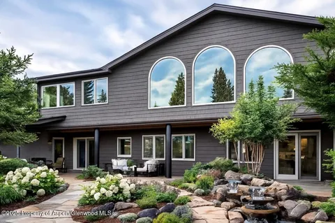 $1,825,000 | 271 Cedar Cove, Glenwood Springs, CO 81601