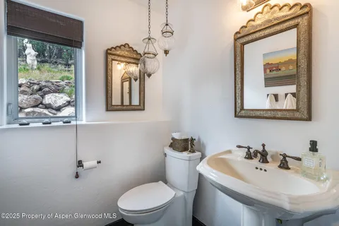 $1,825,000 | 271 Cedar Cove, Glenwood Springs, CO 81601