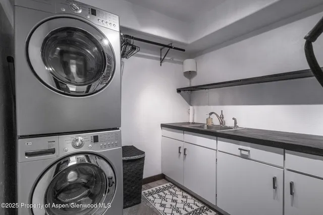 $1,825,000 | 271 Cedar Cove, Glenwood Springs, CO 81601