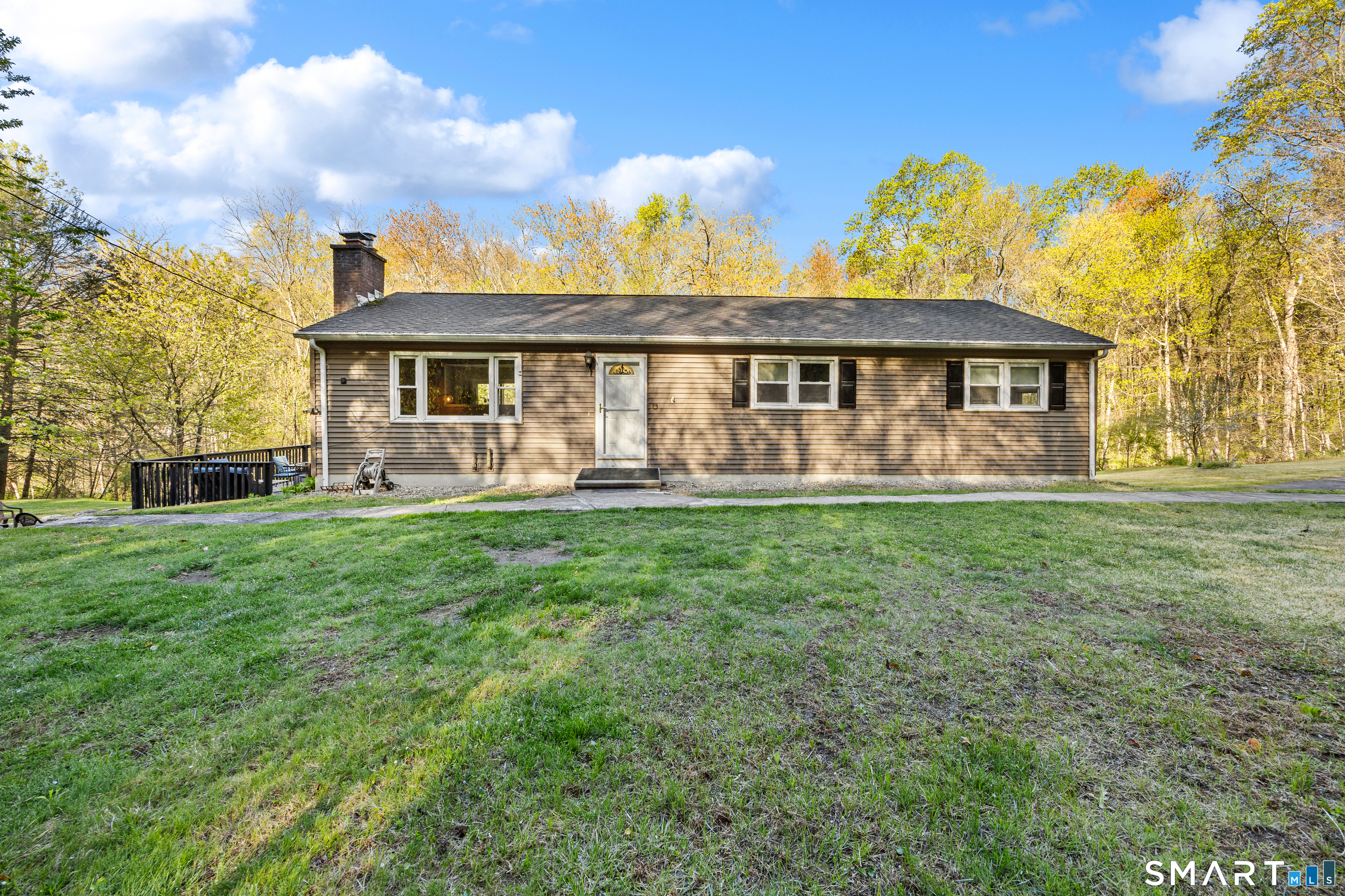 50 Candee Road Prospect, CT 06712 - Photo 2 of 39