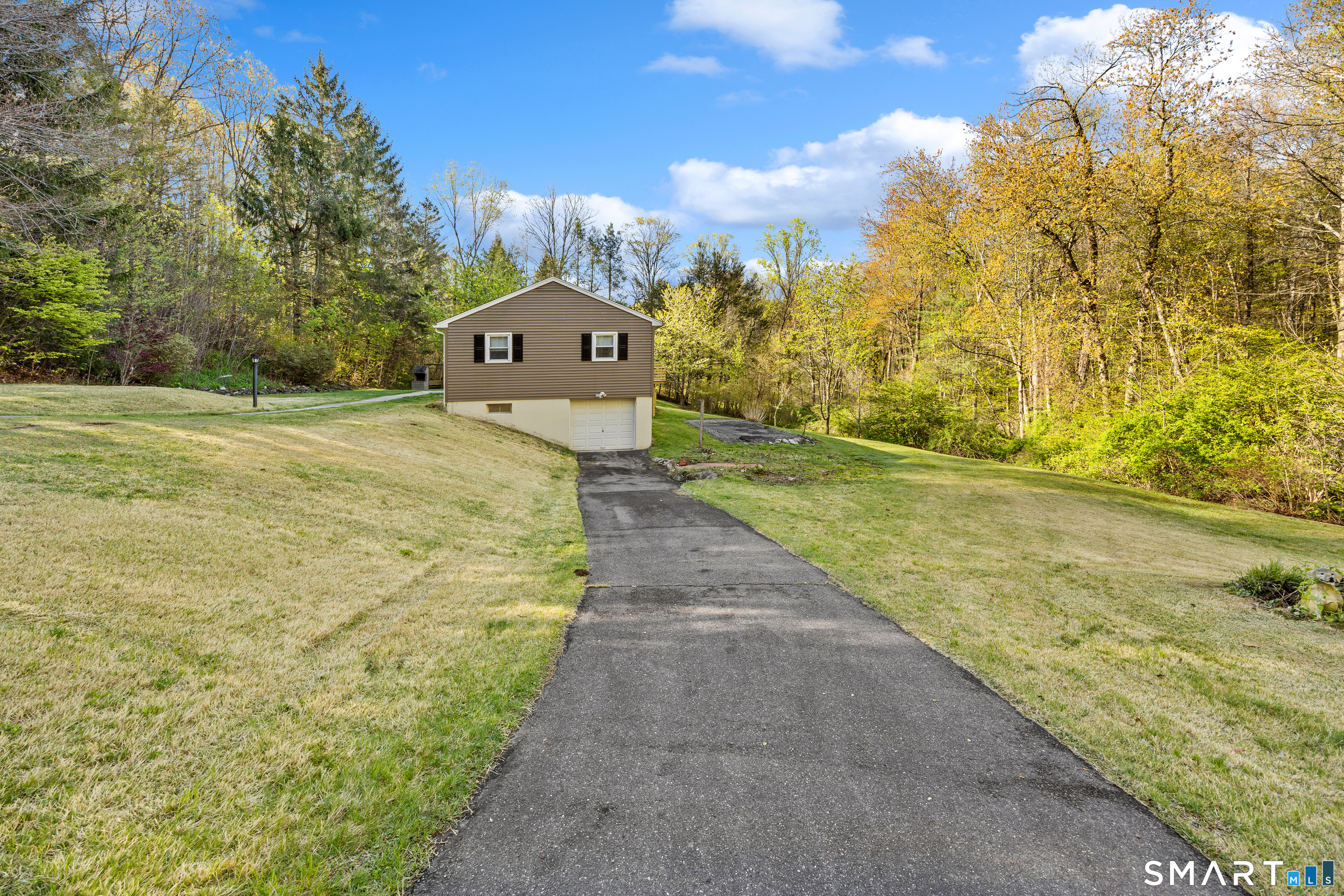 50 Candee Road Prospect, CT 06712 - Photo 32 of 39