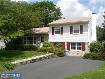 1400 Dennis Road Southampton, PA 18966 - Photo 1 of 10 Exterior Front