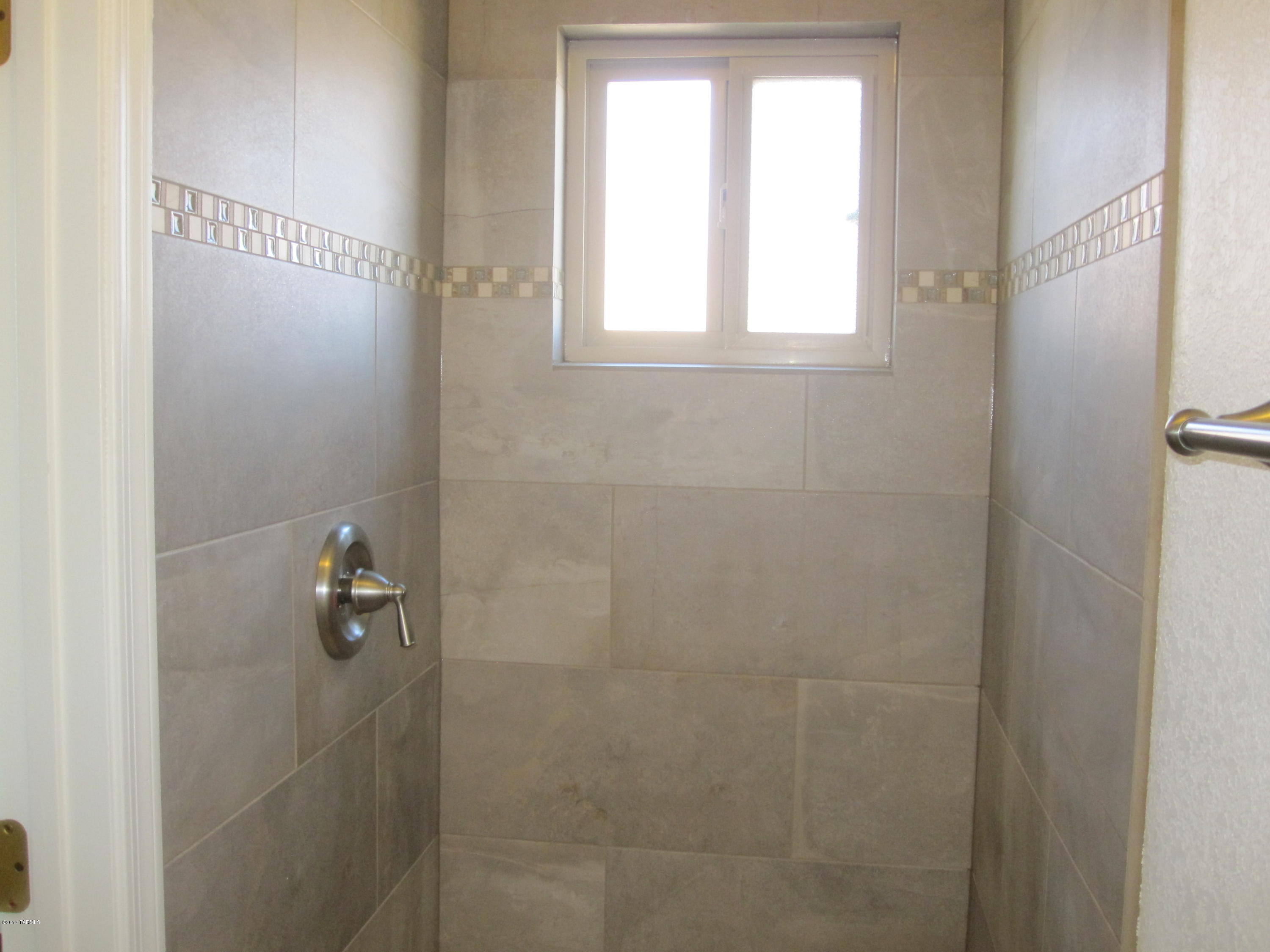 5227 West Grouse Way Tucson, AZ 85742 - Photo 11 of 14