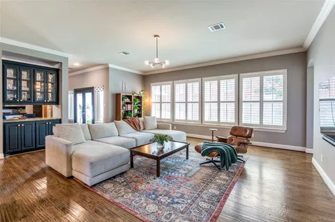 $699,900 | 2305 Pearl Street, McKinney, TX 75071