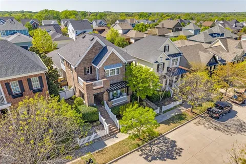 $699,900 | 2305 Pearl Street, McKinney, TX 75071