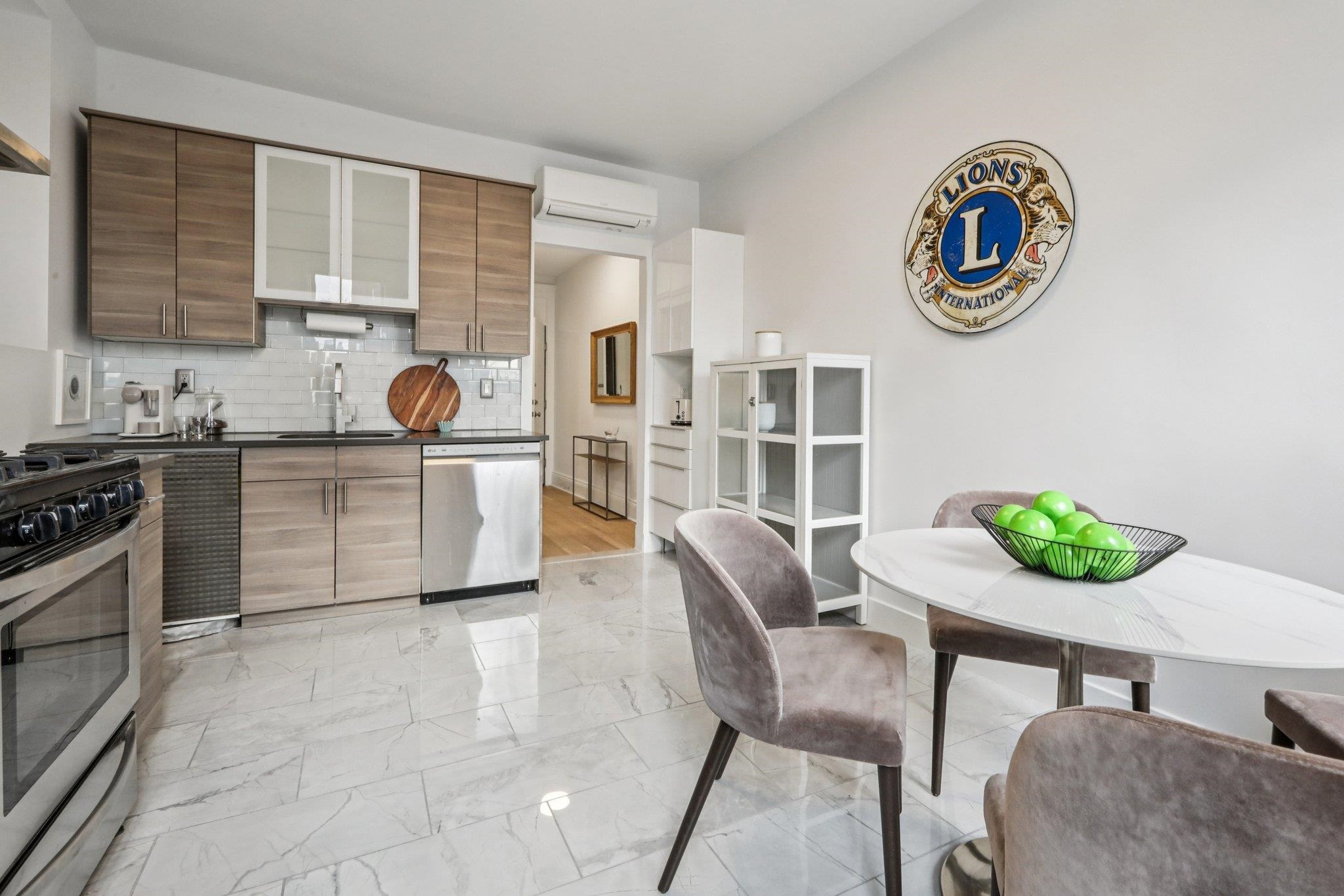 97 Clifton Terrace, Unit 6 Weehawken, NJ 07086 - Photo 17 of 36