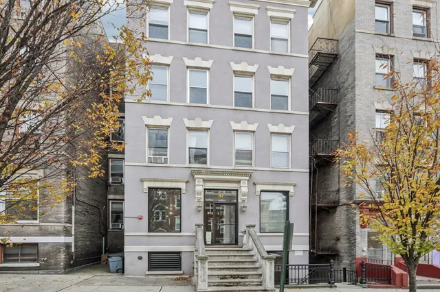 $2,875 | 97 Clifton Terrace, Unit 6, Weehawken, NJ 07086