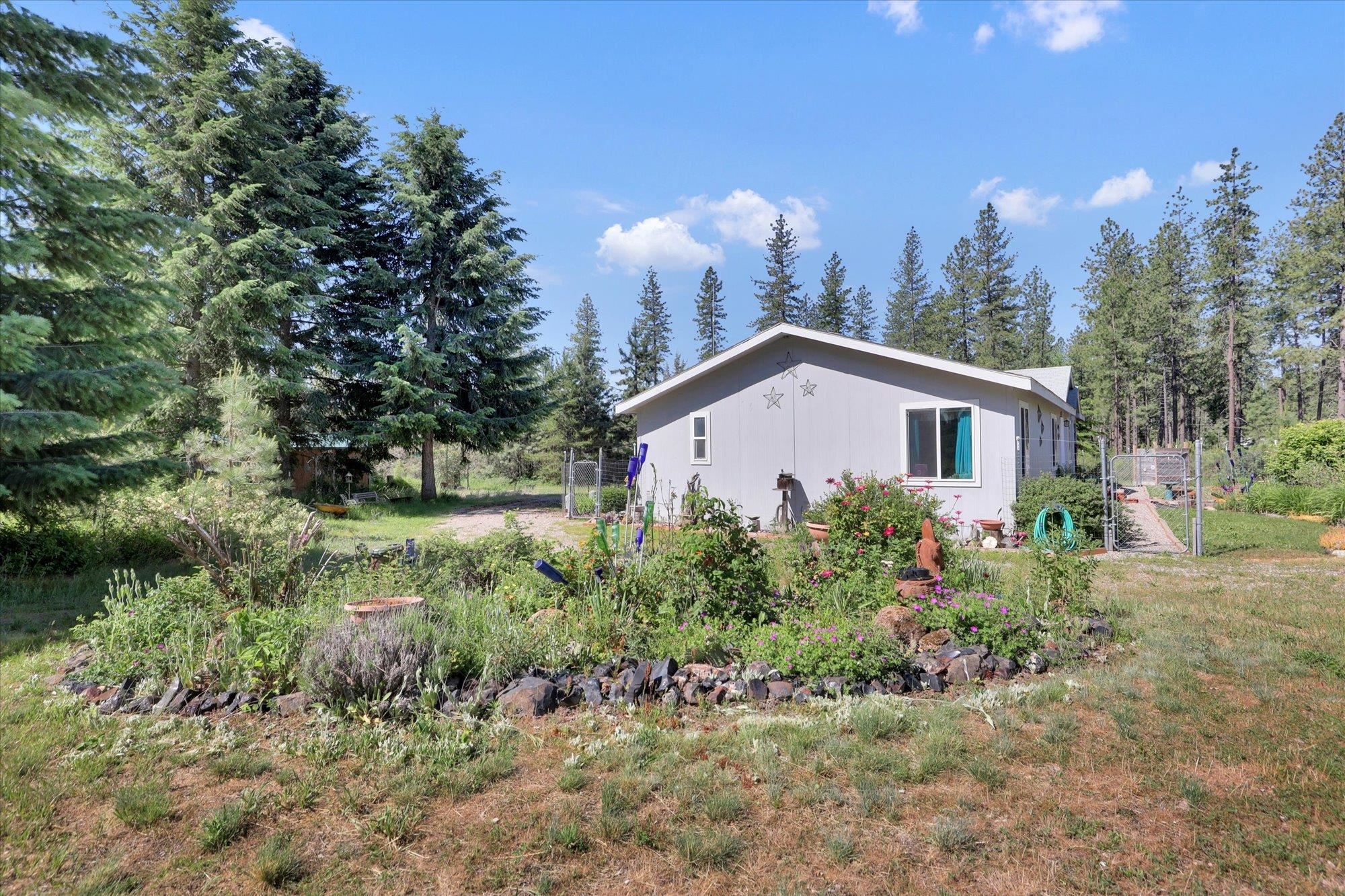 127 West Montgomery Road Deer Park, WA 99006 - Photo 35 of 49