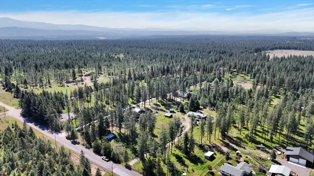 $415,500 | 127 West Montgomery Road, Deer Park, WA 99006