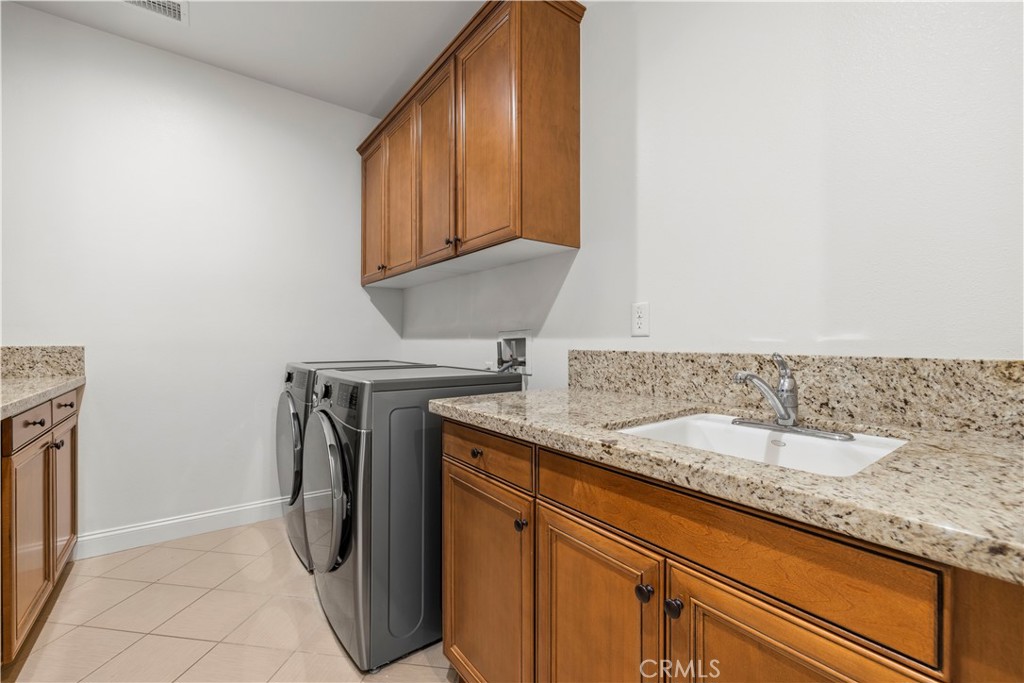 24949 Old Stone Way Stevenson Ranch, CA 91381 - Photo 62 of 111