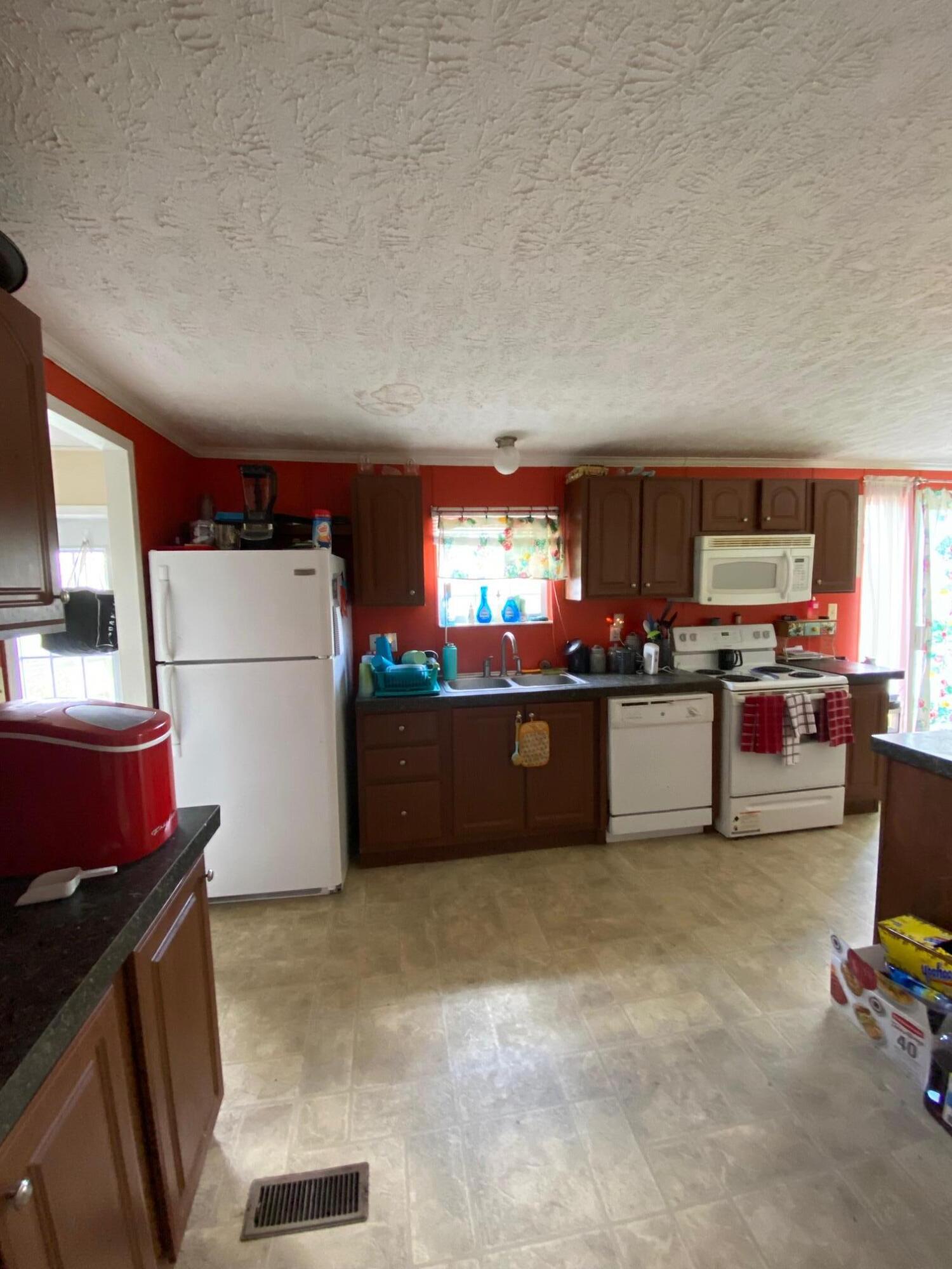 70 Clarence Duncan Road Pine Knot, KY 42635 - Photo 6 of 33 image3