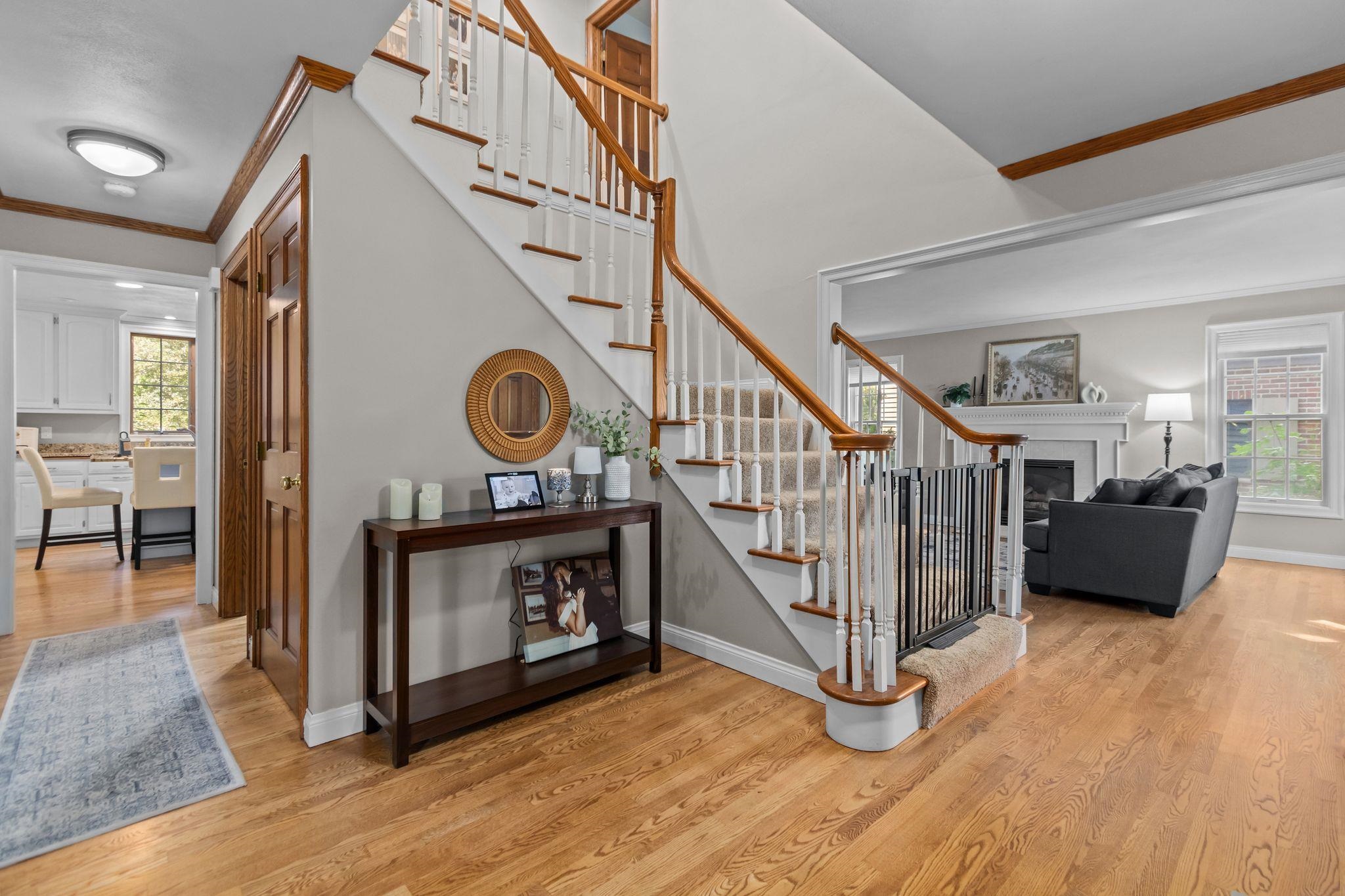 918 East Kramer Lane Appleton, WI 54915 - Photo 9 of 78 Gallery Image 9