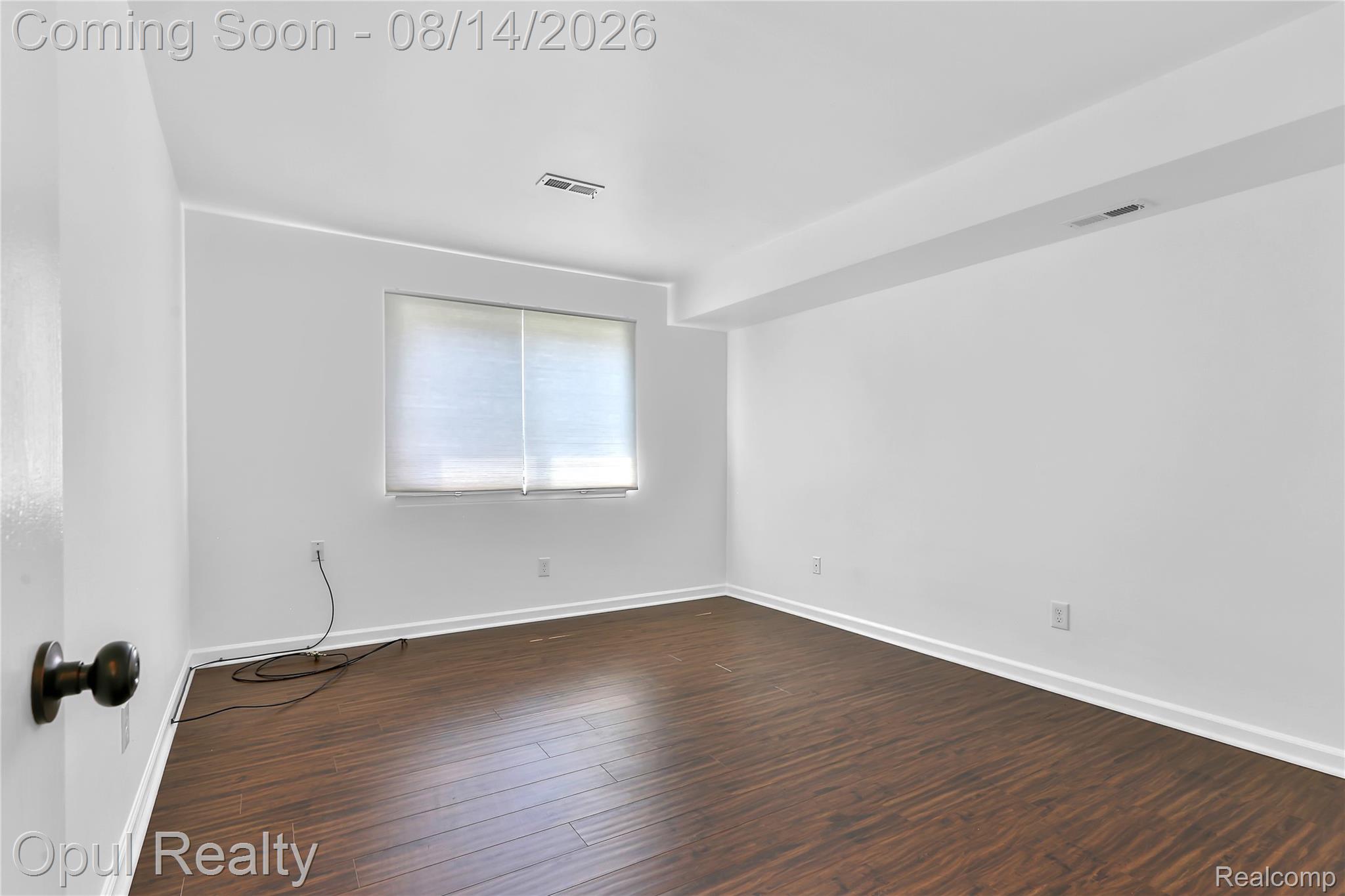 30052 West 12 Mile Road, Unit 68 Farmington, MI 48334 - Photo 11 of 17 0I0A7982.jpg
